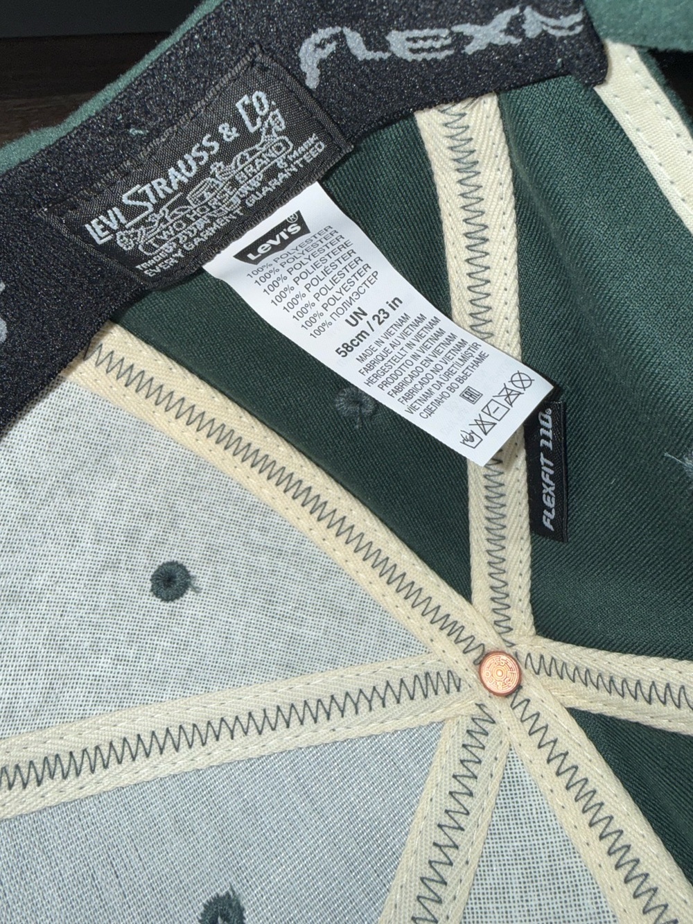 Levi's Dark Green Suede Baseball Cap Men’s or Women - Picture 5 of 6